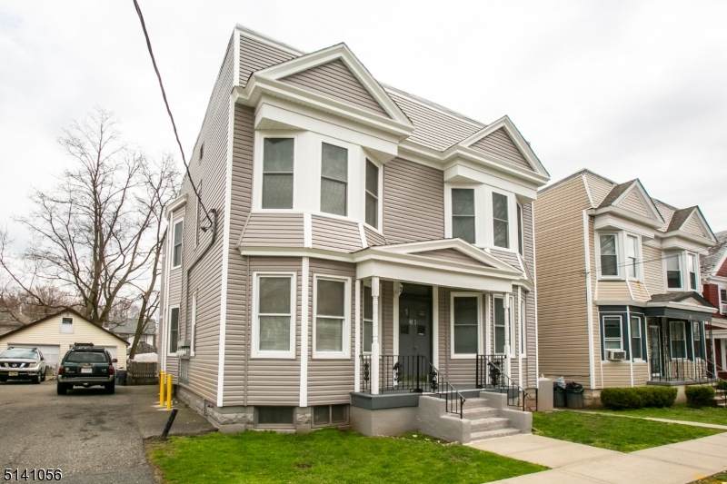 38 Franklin Ave - Photo 1