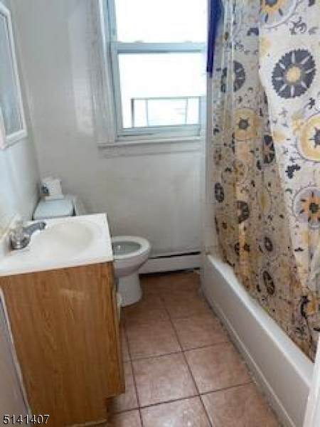 325 S 11Th St - Photo 1