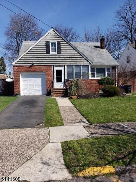 463 East 37Th - Photo 1