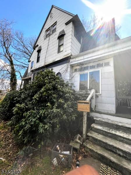 426 Prospect St - Photo 1