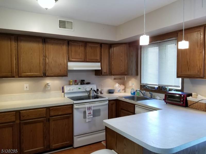 103 Cheyenne Rd - Photo 1