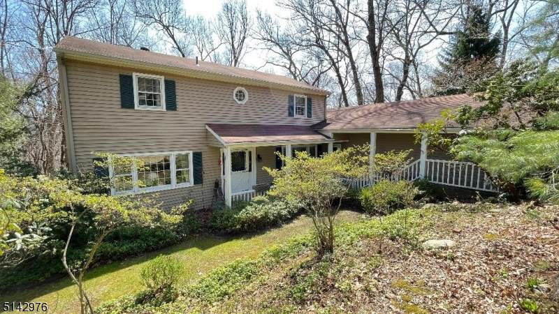 22 Woodland Rd - Photo 1