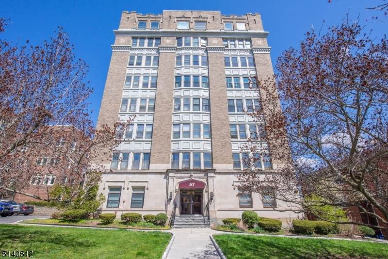 57 Union St - Photo 1