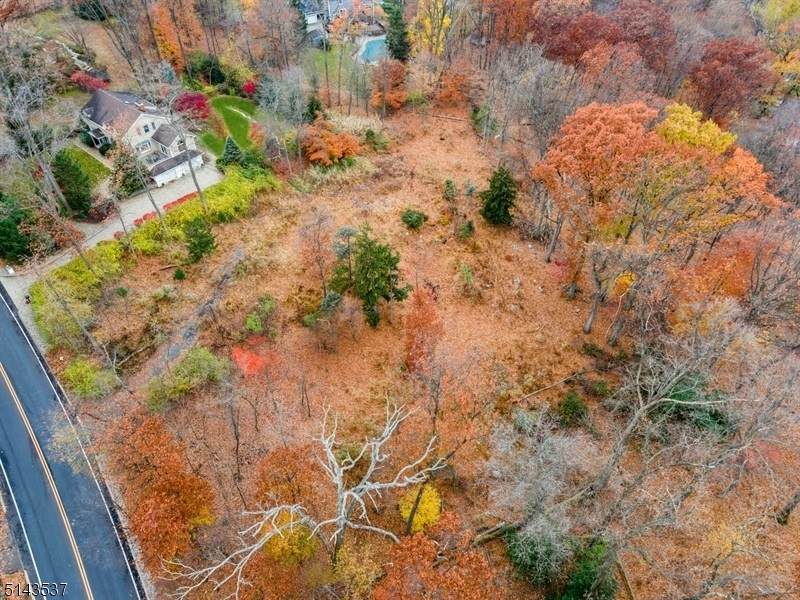 165 Grandview Ave - Photo 1