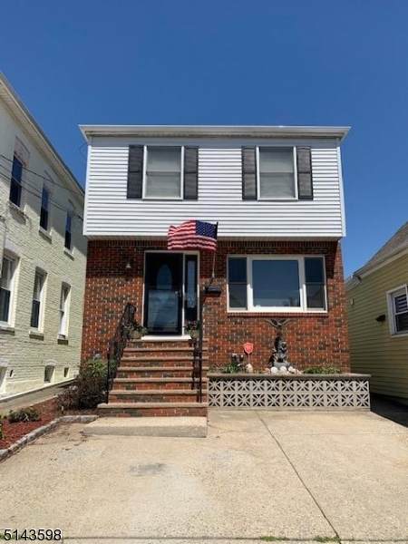 404 Lawrie St - Photo 1