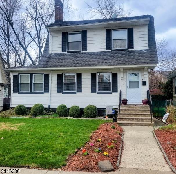71 Lafayette Ave - Photo 1