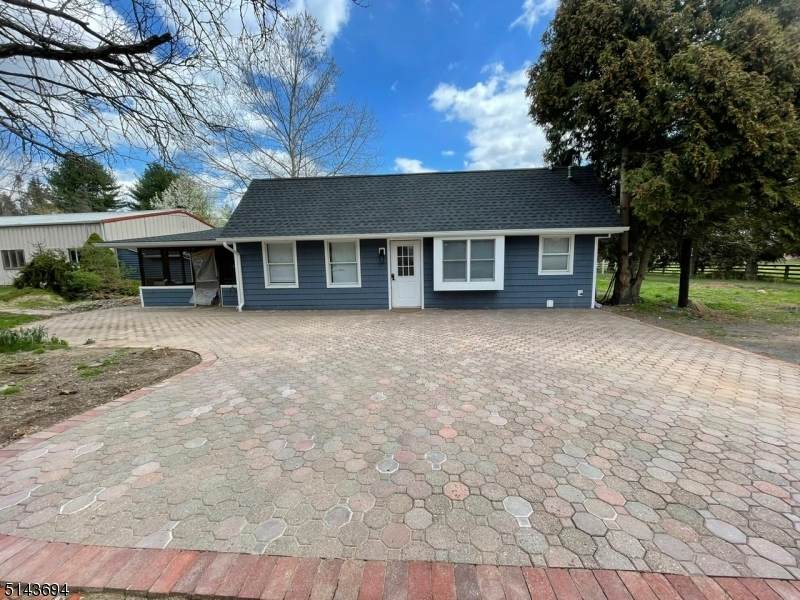 528 Hamden Rd - Photo 1