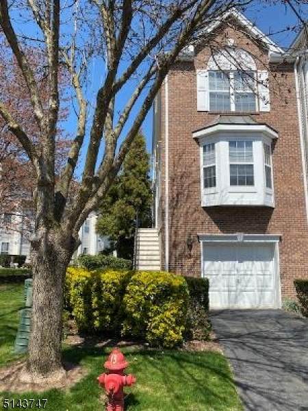 205 Stratford Dr - Photo 1