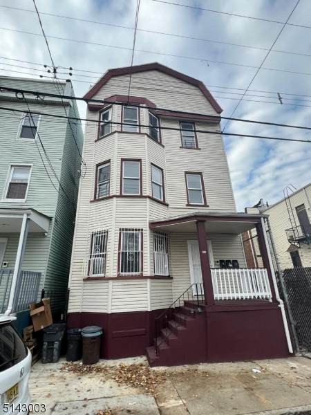 421 S 10Th St - Photo 1