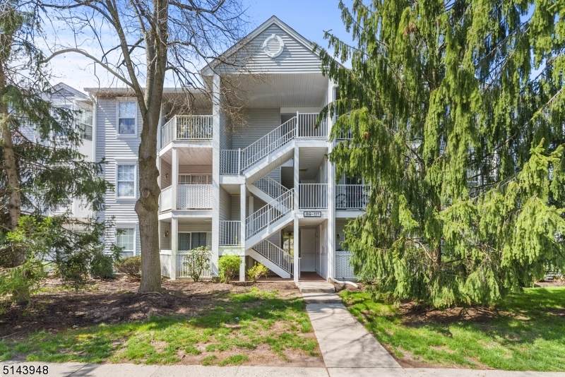 103 Rachel Ct - Photo 1