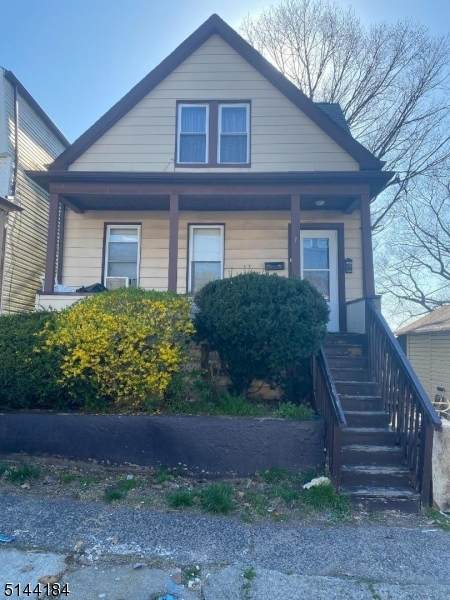 7 Spruce St - Photo 1