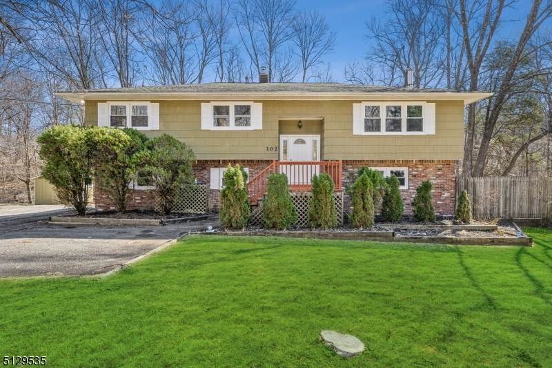 102 Andover Sparta Rd - Photo 1