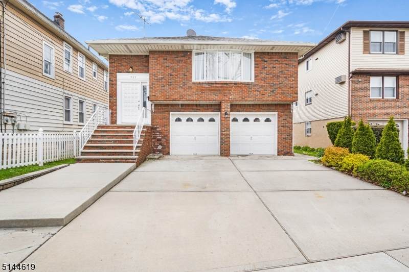 507 Richford Ter - Photo 1