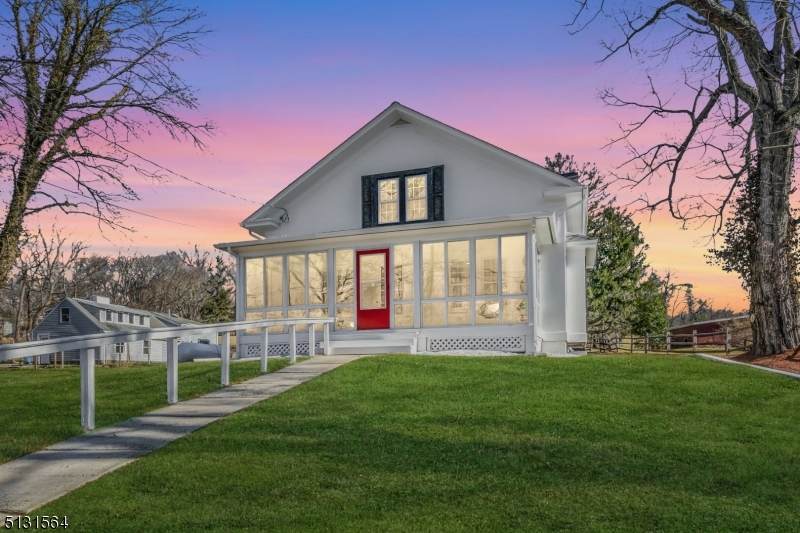1149 Canal Rd - Photo 1
