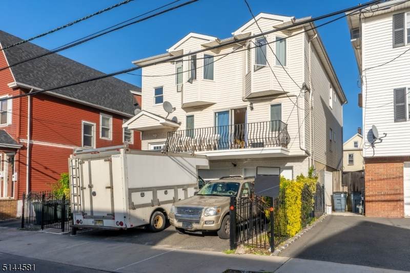 118 Race St. - Photo 1