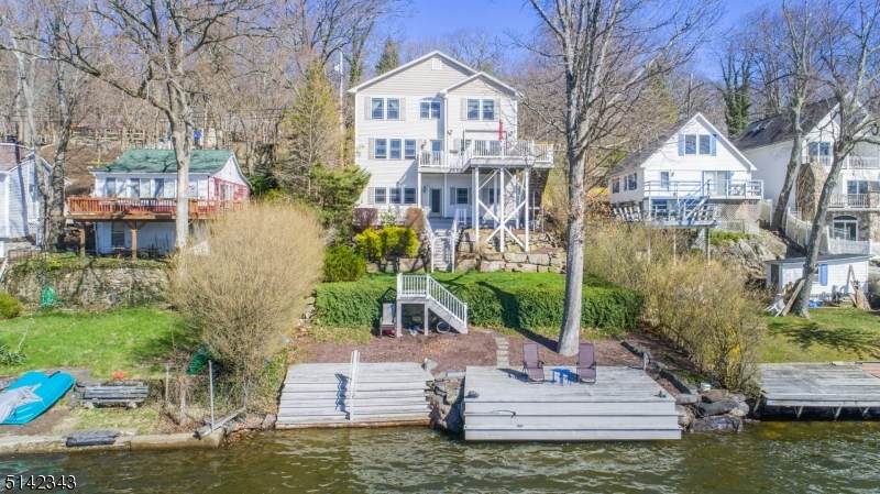 13 Lake Park Ter - Photo 1