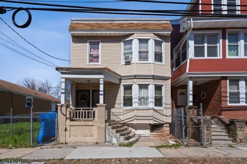91 Aldine St - Photo 1