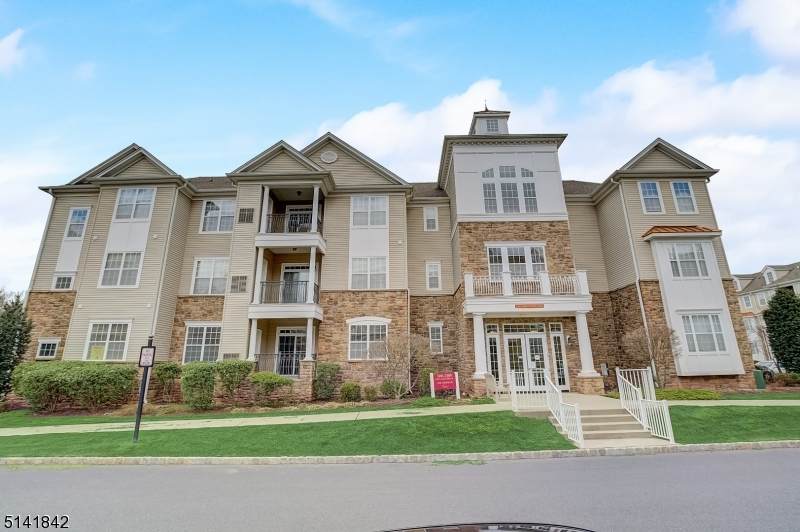 3106 Enclave Circle - Photo 1