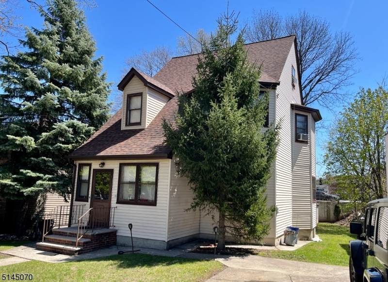134 Union Ave - Photo 1