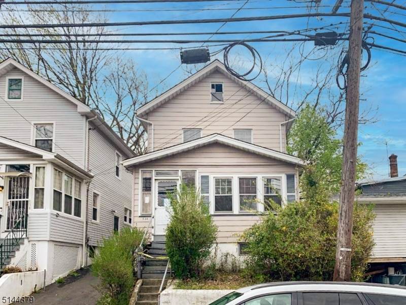 534 White St - Photo 1