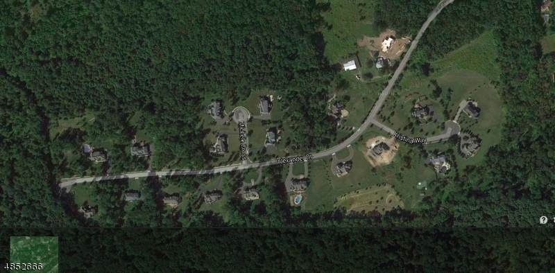 1 Alexander Dr - Photo 1