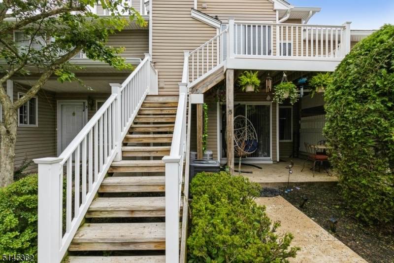 4 Brigade Ct - Photo 1