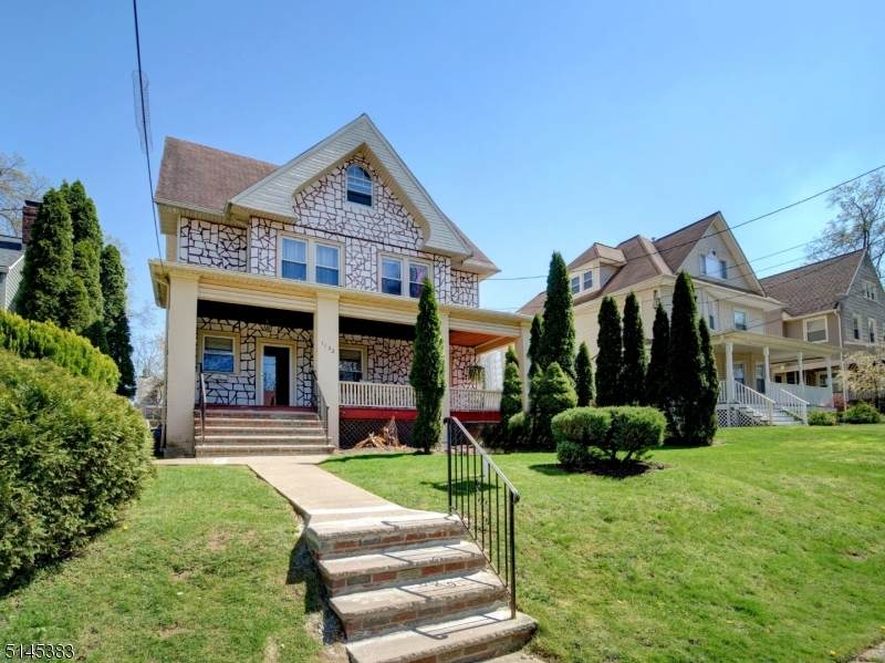 1130 Gresham Rd - Photo 1