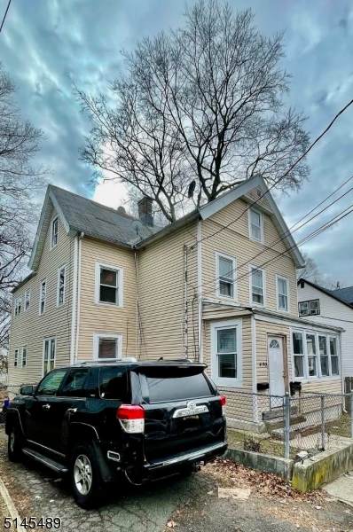 490 Lincoln Pl - Photo 1