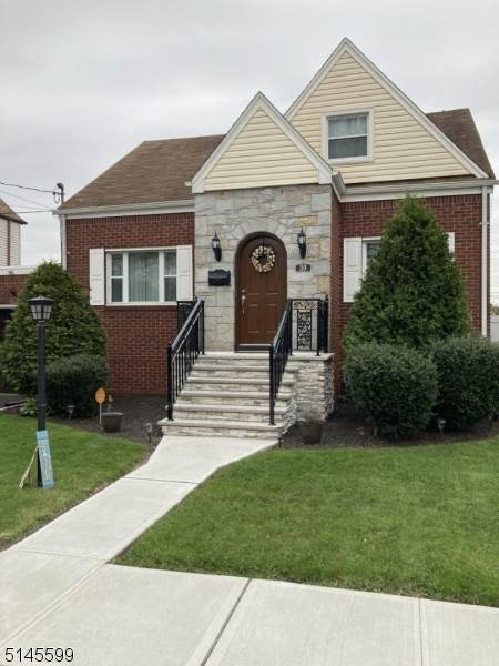 30 Ackerman Ave - Photo 1