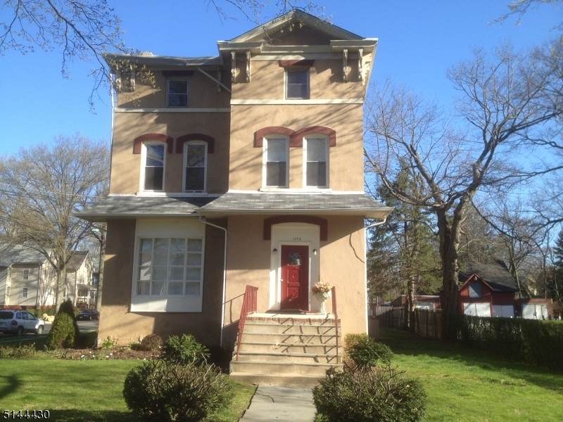 1001 Watchung Avenue - Photo 1