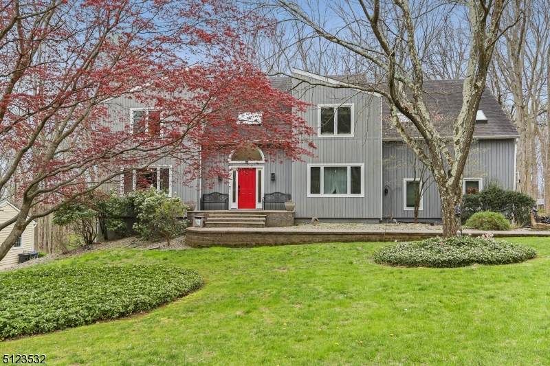 9 Jason Ln - Photo 1