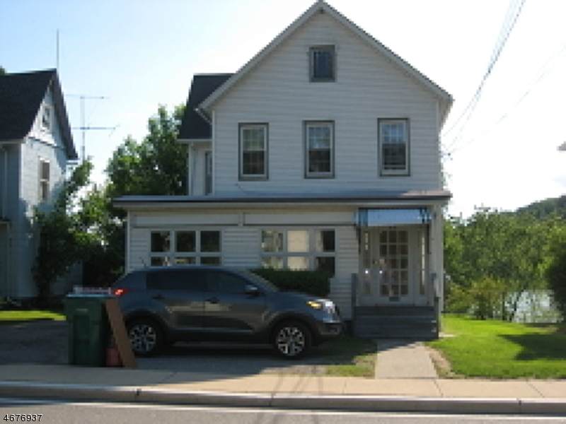 43 Clove Ave - Photo 1