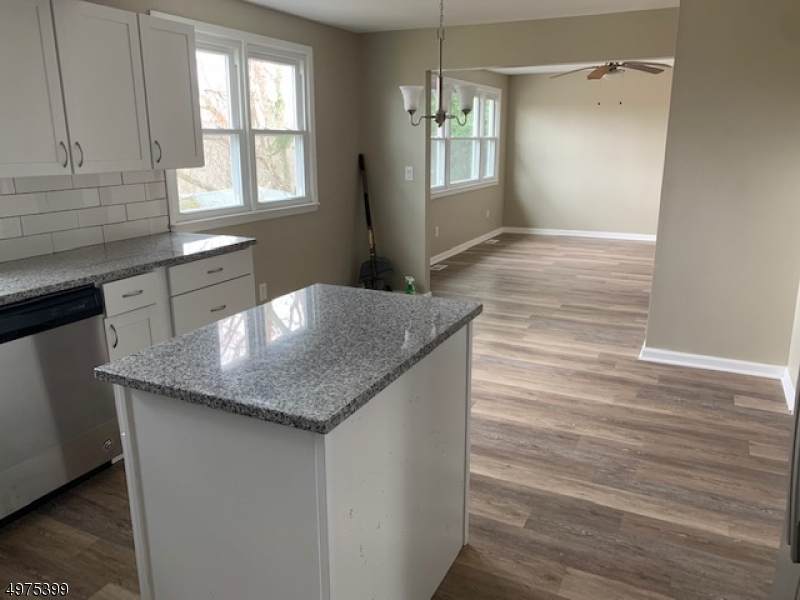 30 Alder Ter - Photo 1