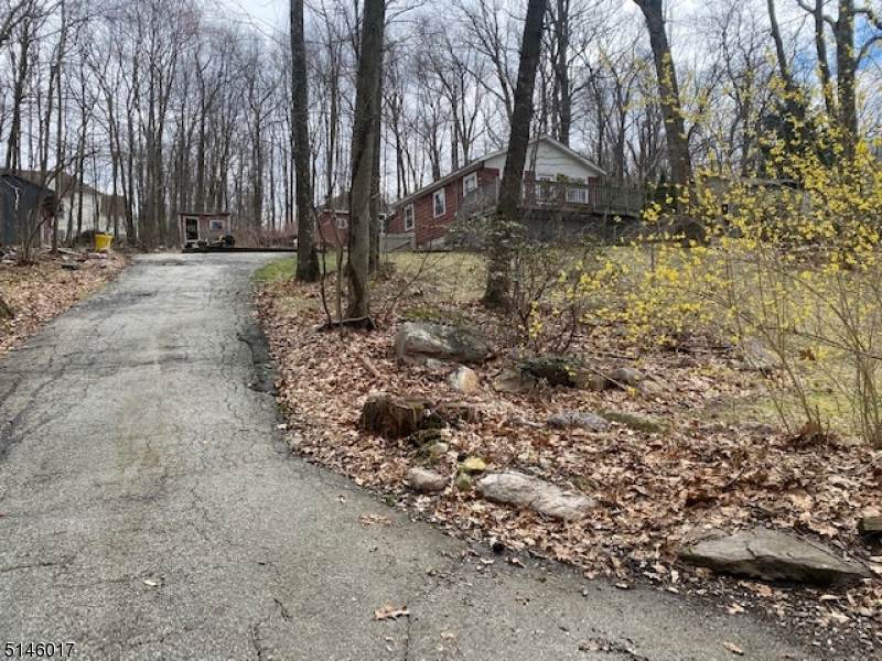 996 Green Pond Rd - Photo 1