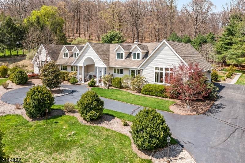 16 Guinea Hollow Rd - Photo 1