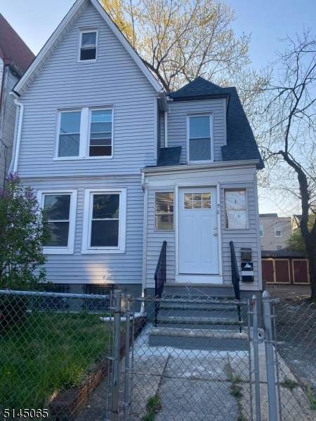 76 Augusta St - Photo 1
