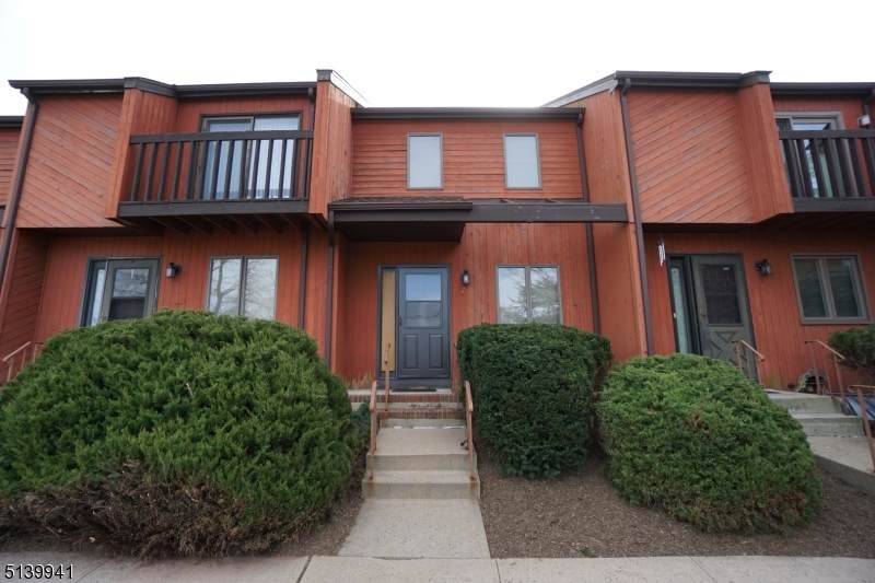 7 Loeser Ave - Photo 1