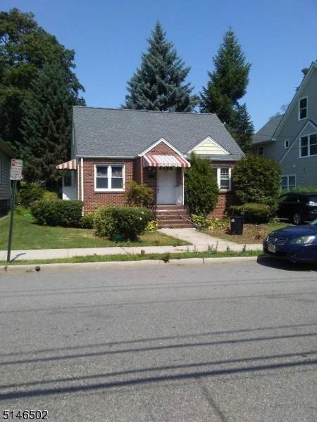 264 Park Ave - Photo 1