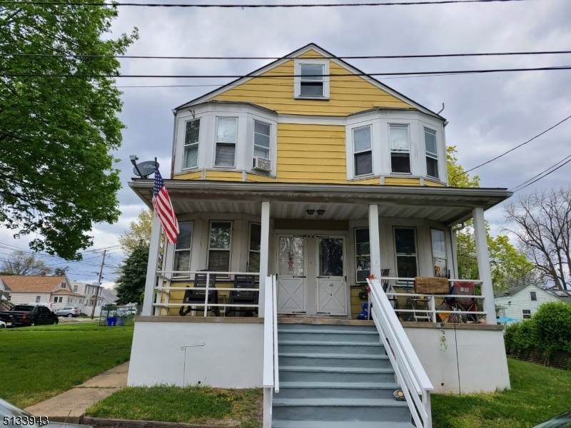 412 North St - Photo 1