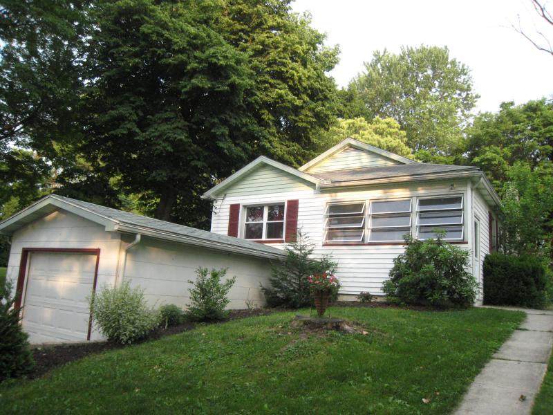 516 Victory Ave - Photo 1