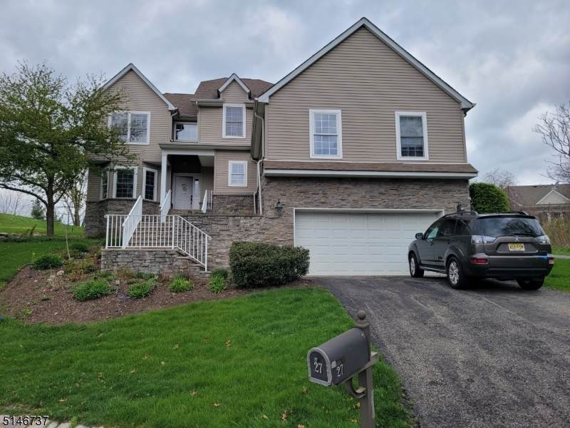 27 Cypress Ln - Photo 1