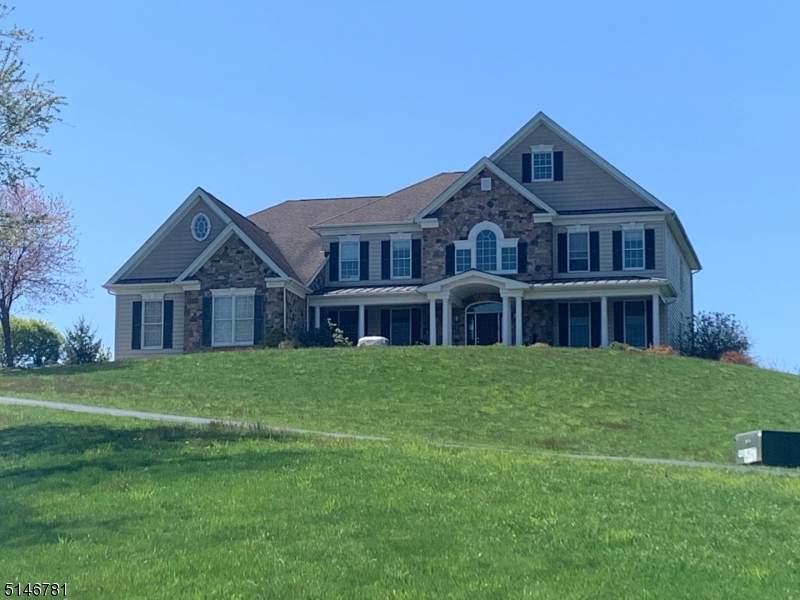 28 High Ridge Ln - Photo 1