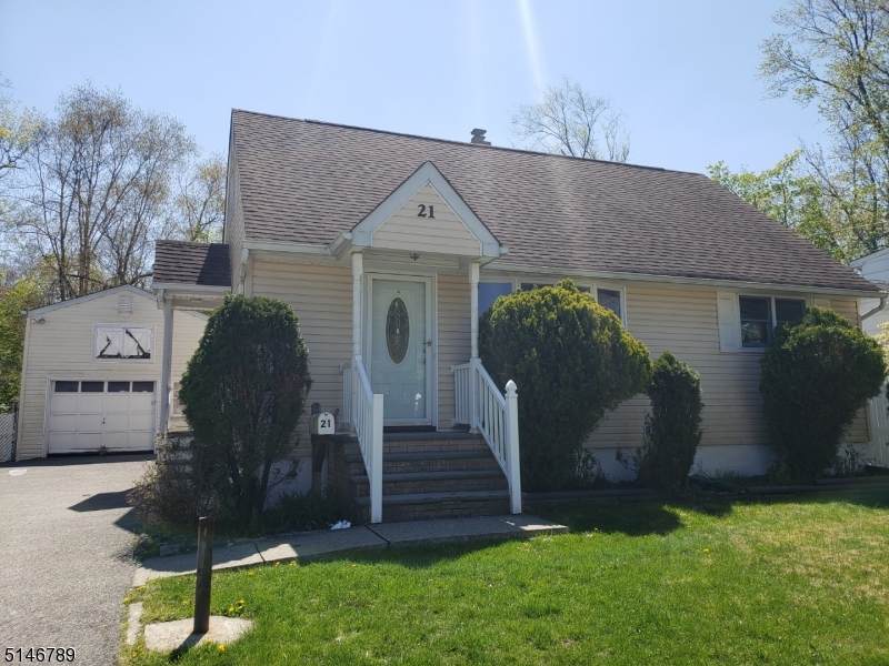 21 Wallace Ln - Photo 1