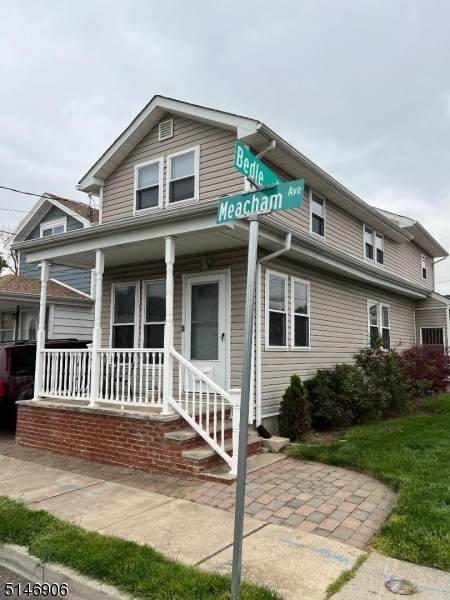 939 Meacham Ave - Photo 1