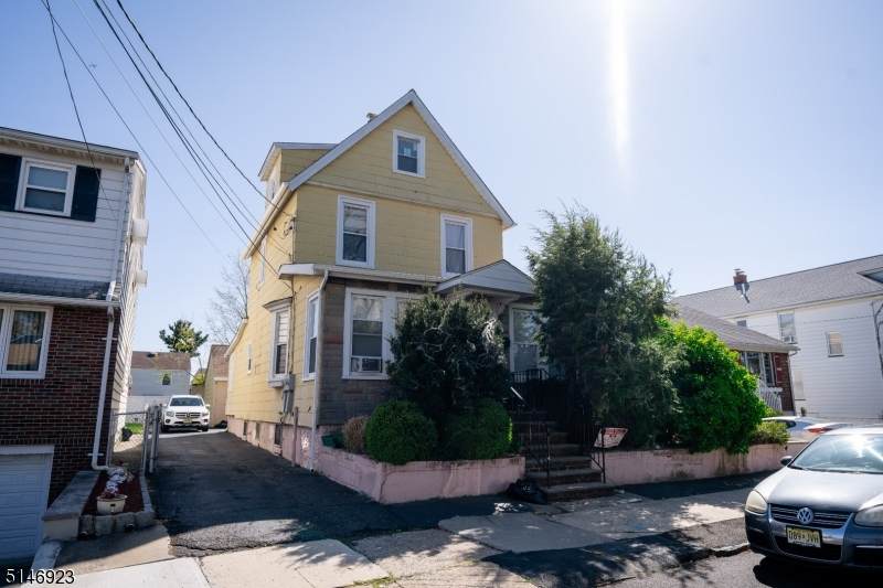 69 Union Ave - Photo 1