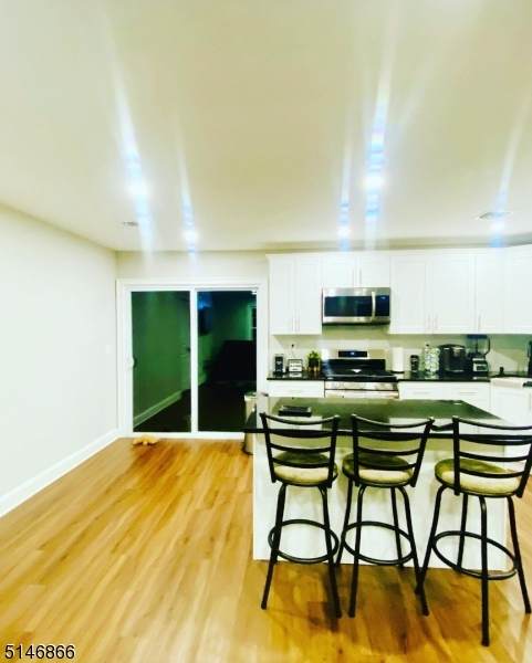 7 Michael Ct - Photo 1