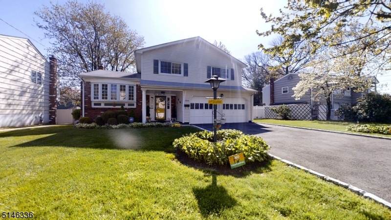 325 Gordon St - Photo 1