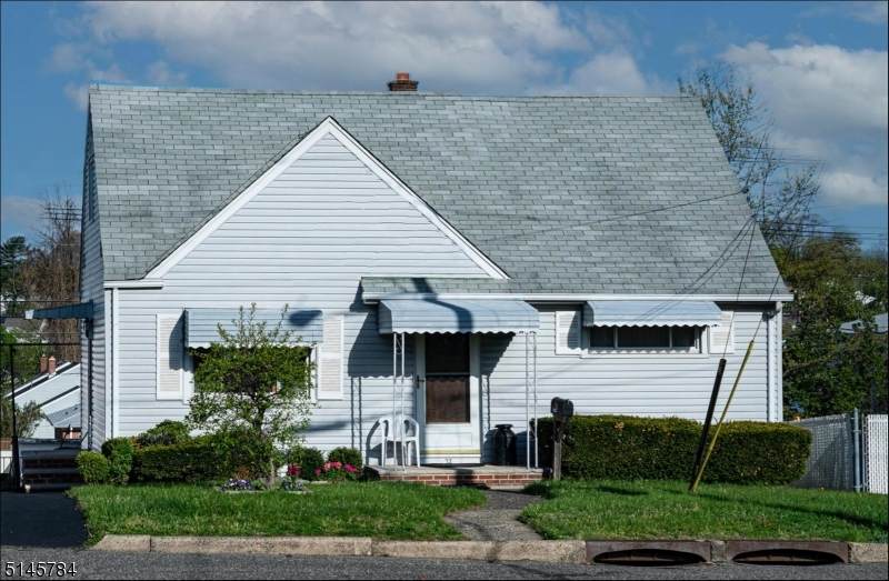 27 Hickory Ct - Photo 1