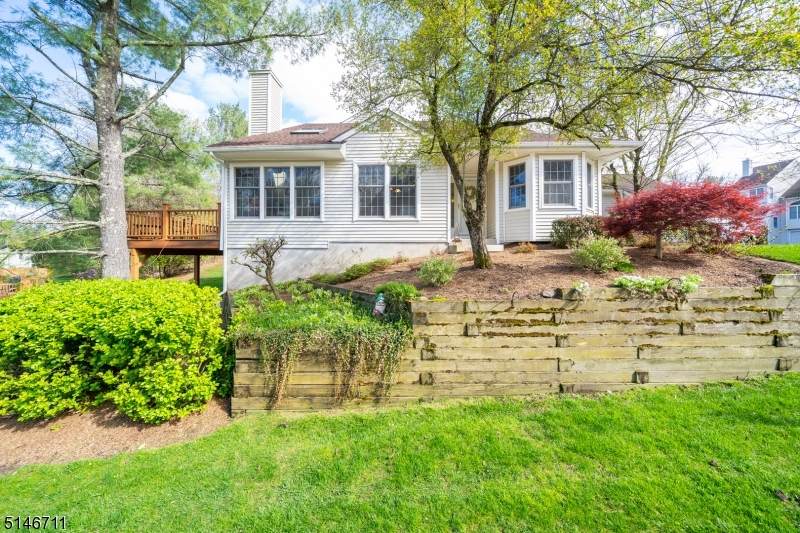 19 Kerri Ln - Photo 1
