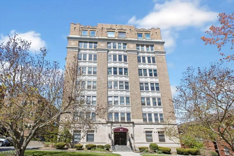 57 Union St - Photo 1